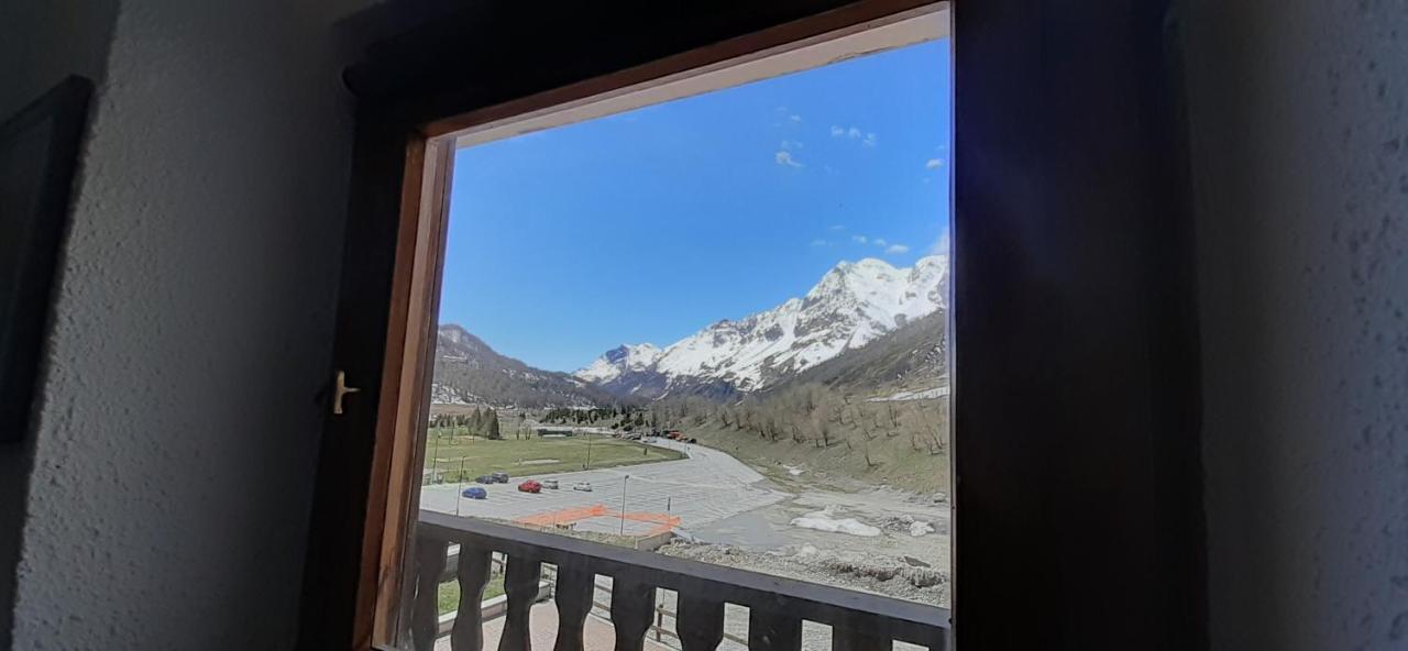 Matterhorn Studio Cervinia Брей-Червиния Экстерьер фото